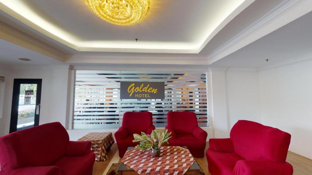 Golden Hotel 3*