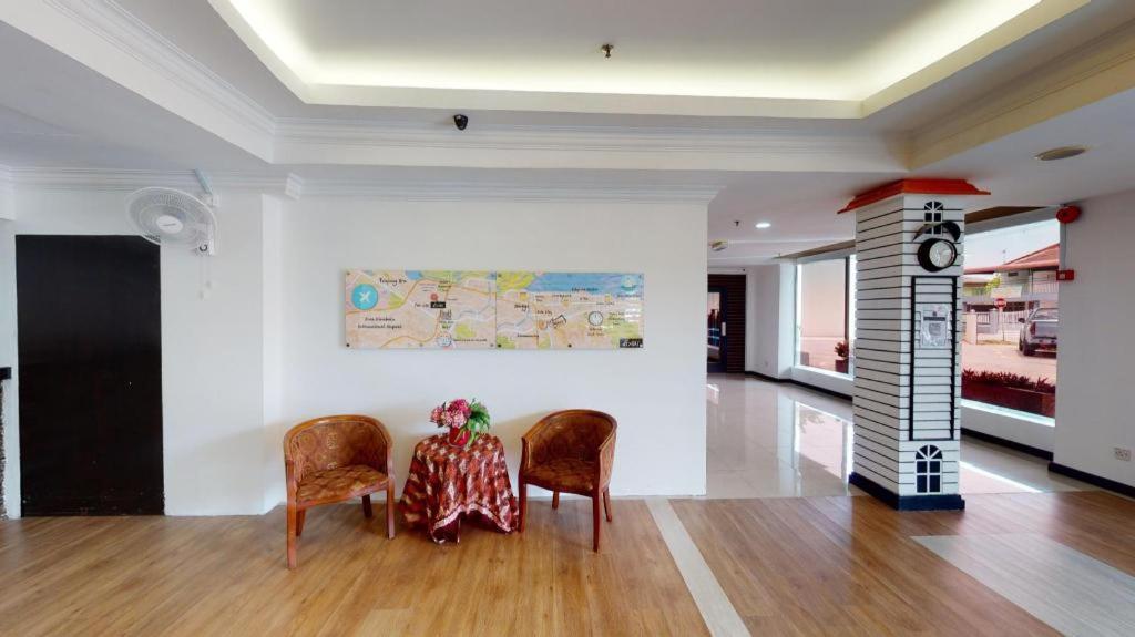 Hotel Golden 3*